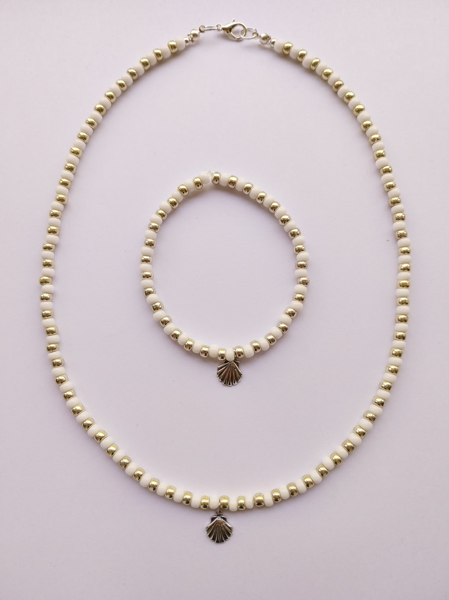 Summer Silver Shell Charm Bracelet