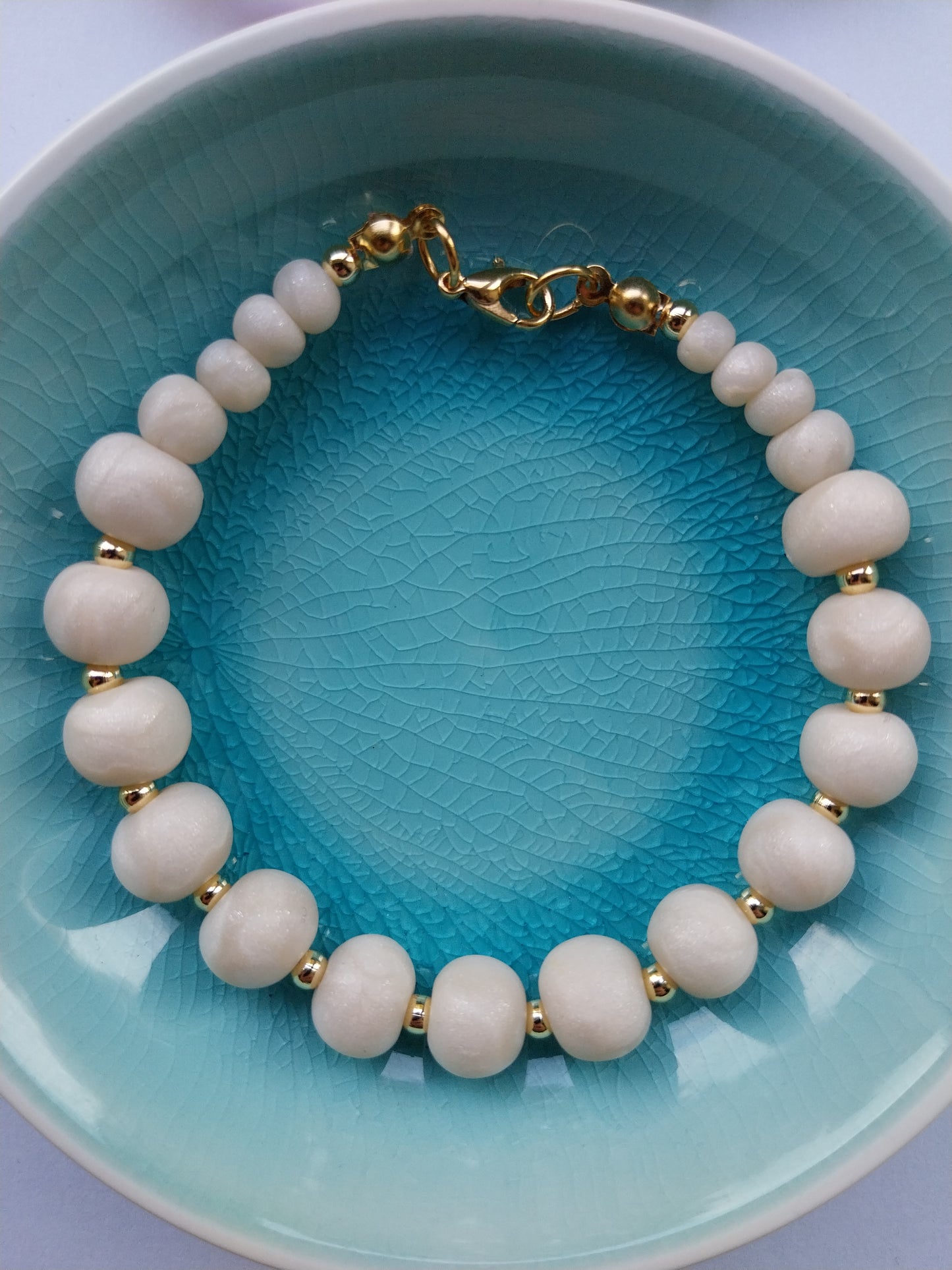 Mother of Pearl Clay Bead Bracelet - design-eye-gallery