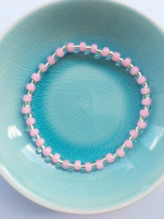 Elasticated bracelet - pink and clear crystal