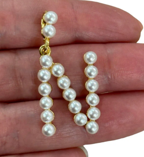 Pearl Capital N Charm