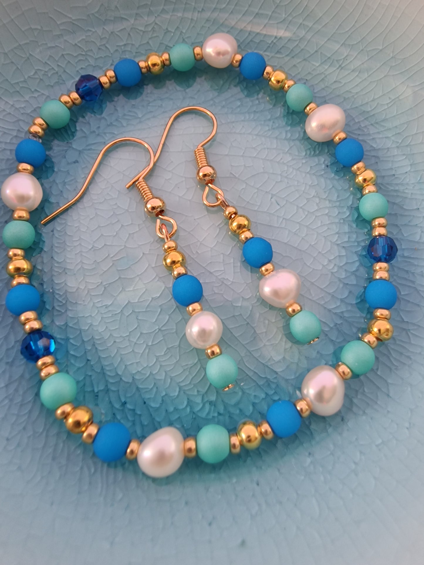 Turquoise & Freshwater Pearl Drop Earrings and matching bracelet