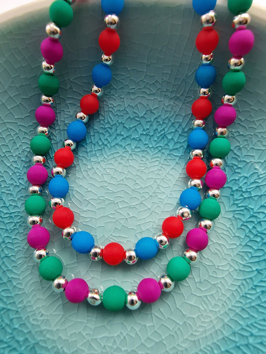 Colourful Czech Glass Bead Bracelet in Emerald and Orchid - design-eye-gallery