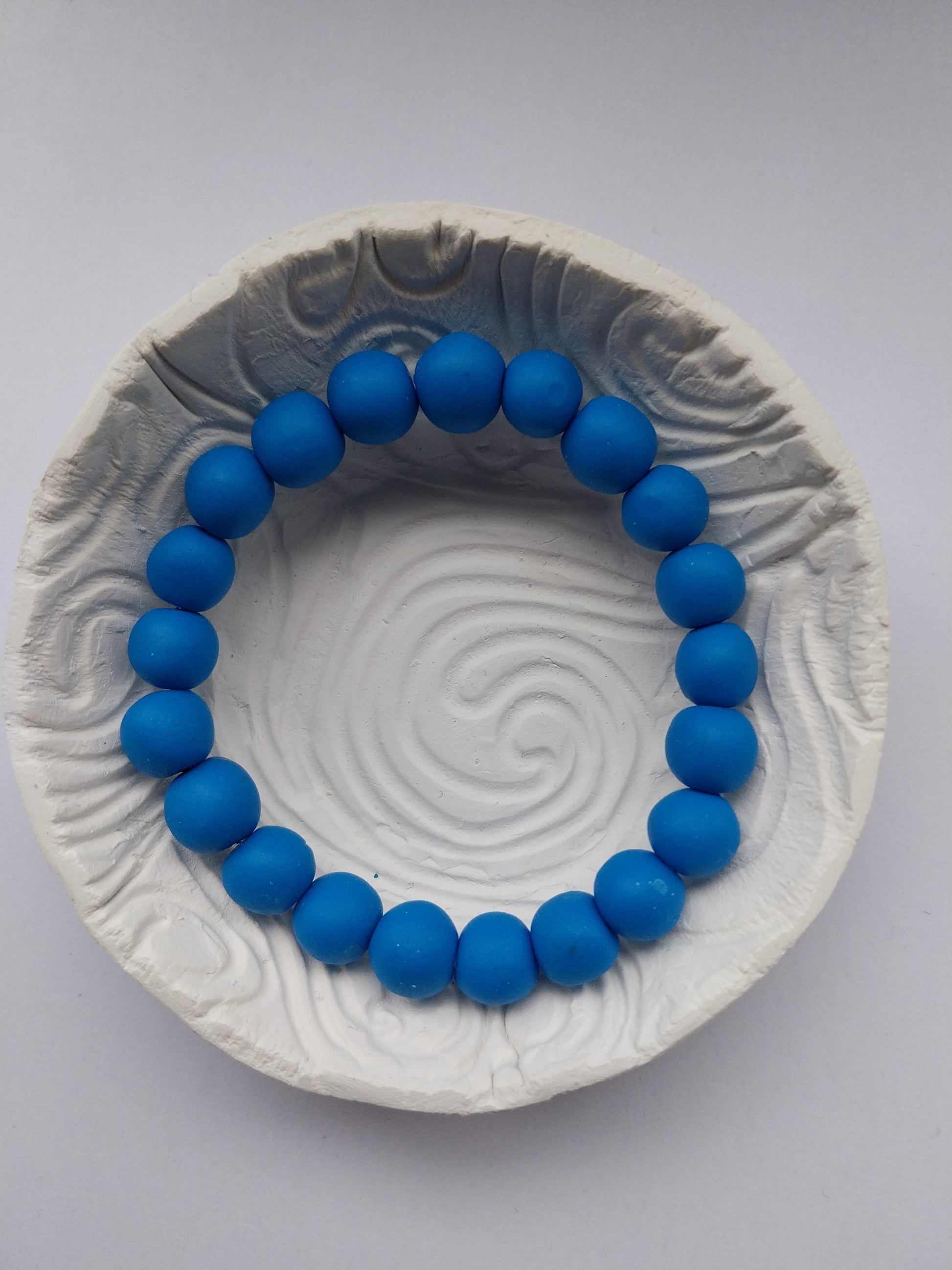 Ceramic unisex bead bracelet in blue