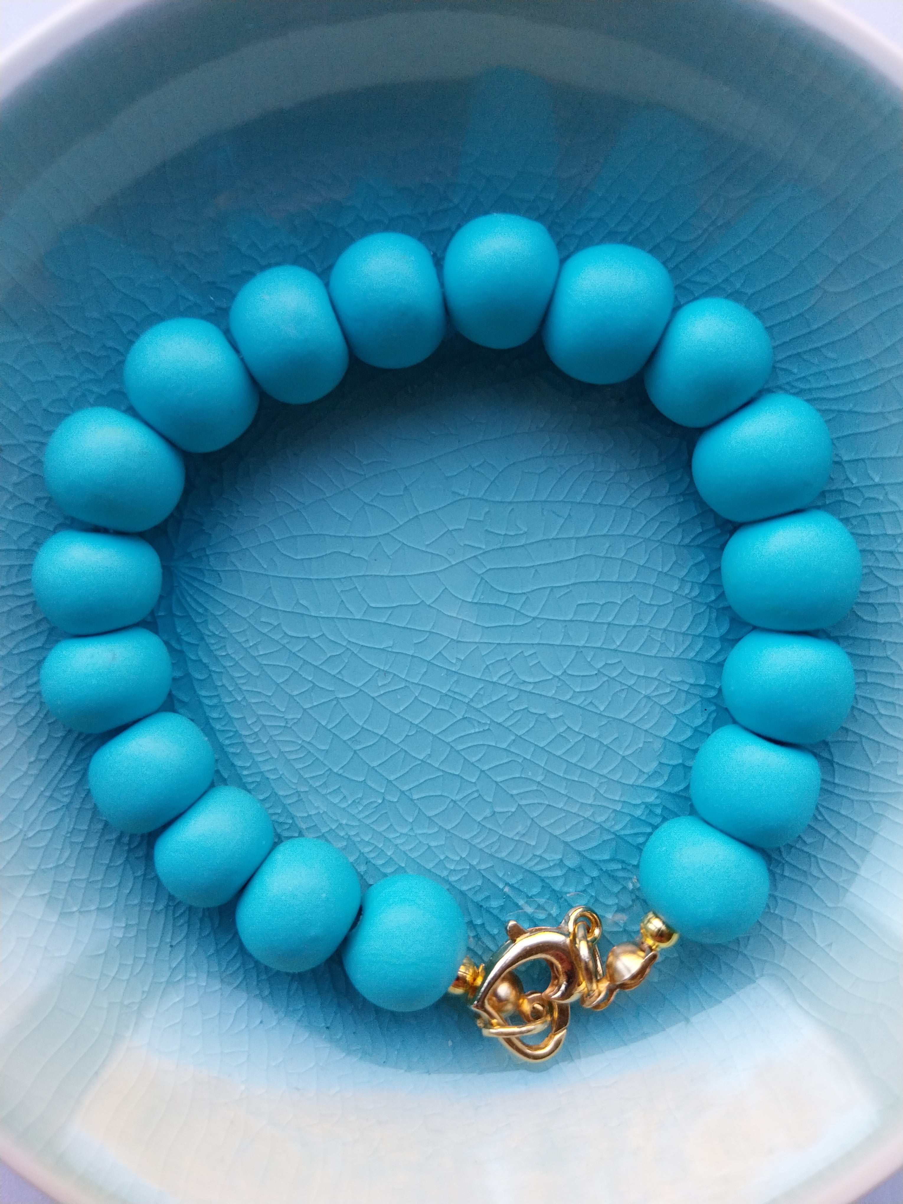 Heart Clasp Turquoise Clay Bead Bracelets – design-eye-gallery
